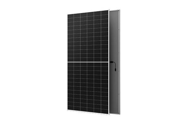 Aiko 650W AIKO-G650-MCH72Mw stříbrný rám