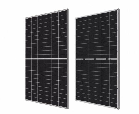 Canadian 640W CS6.2-66TB-640 stříbrný rám